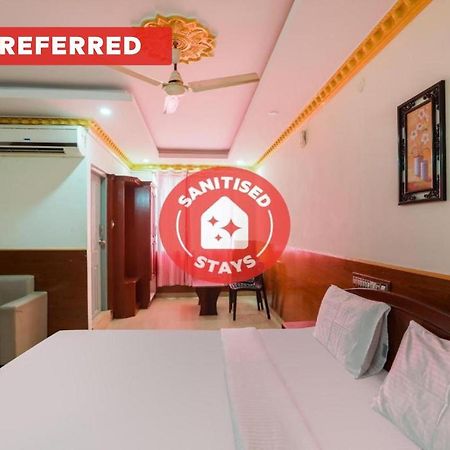 Capital O 84002 Hotel Top In Town President Kushālnagar Buitenkant foto